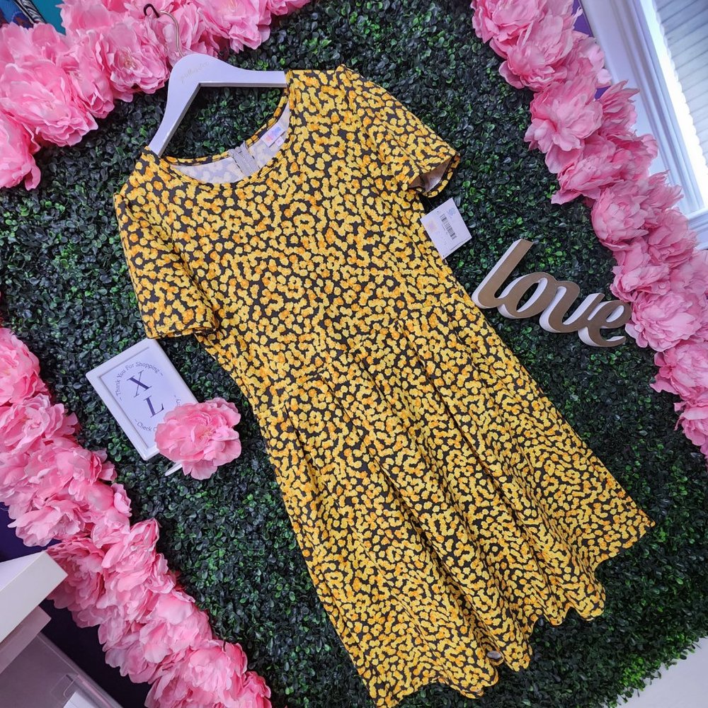 XL Amelia Dress with Pockets and Pleats